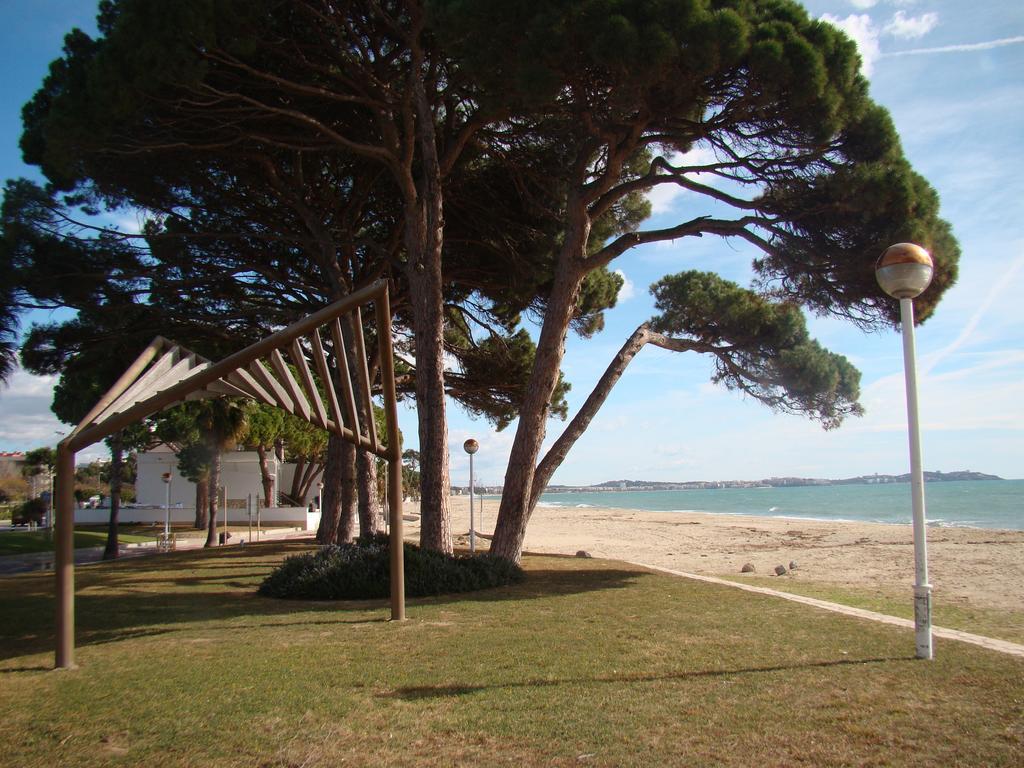 Apartamento Playa Esquirol Cambrils Esterno foto